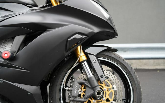 2013 Kawasaki Ninja ZX -6R