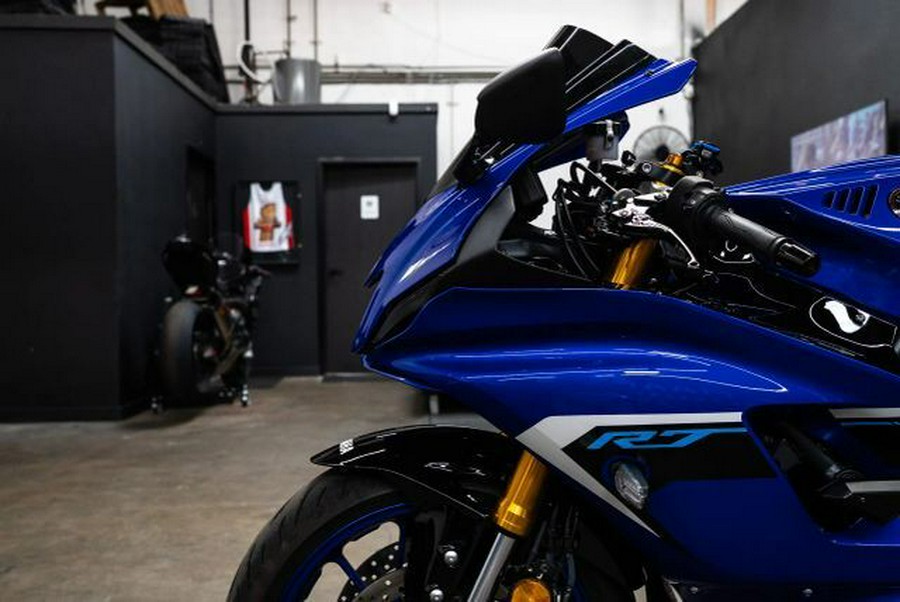 2025 YZF-R7 - Yamaha