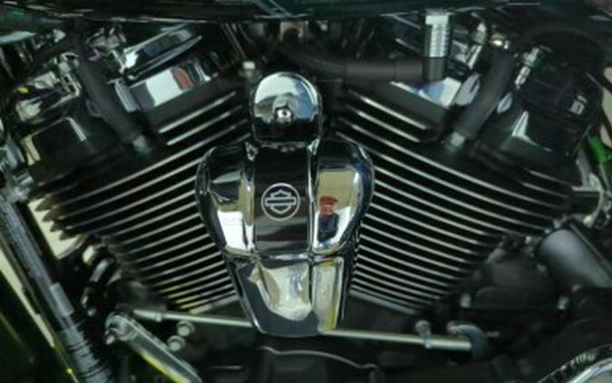 2024 Harley-Davidson Tri Glide Ultra Alpine Green / Vivid Black