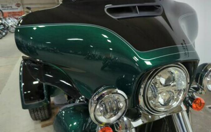 2024 Harley-Davidson Tri Glide Ultra Alpine Green / Vivid Black