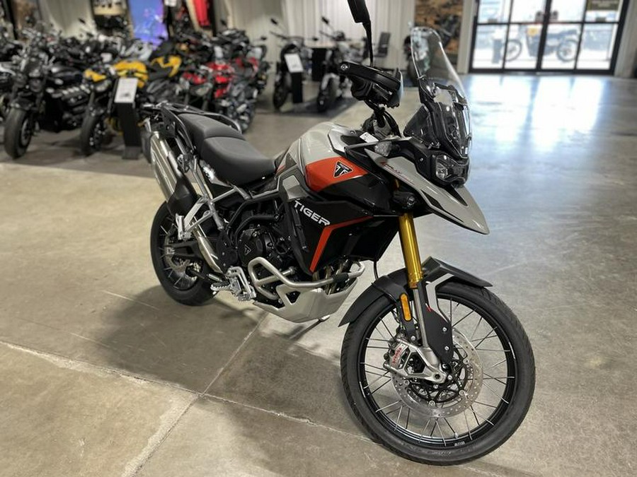 2024 Triumph Tiger 900 Rally Pro Ash Grey / Intense Orange