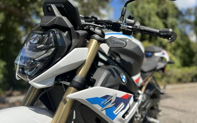 2024 BMW S 1000 R