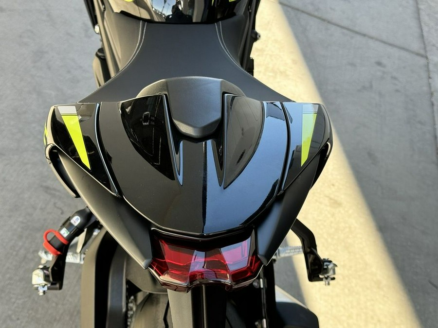 2025 Triumph Street Triple 765 RS Phantom Black