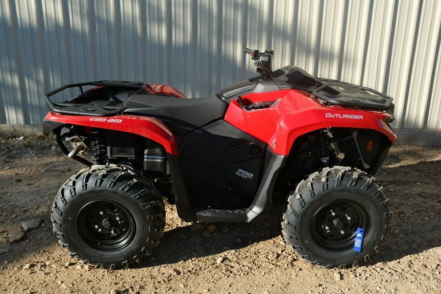 2026 CAN-AM OUTLANDER DPS 700