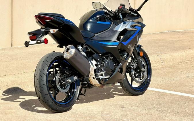 2025 Kawasaki Ninja 500 ABS