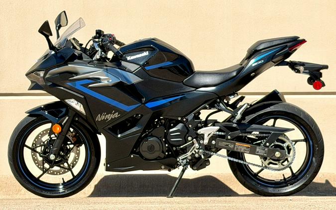 2025 Kawasaki Ninja 500 ABS