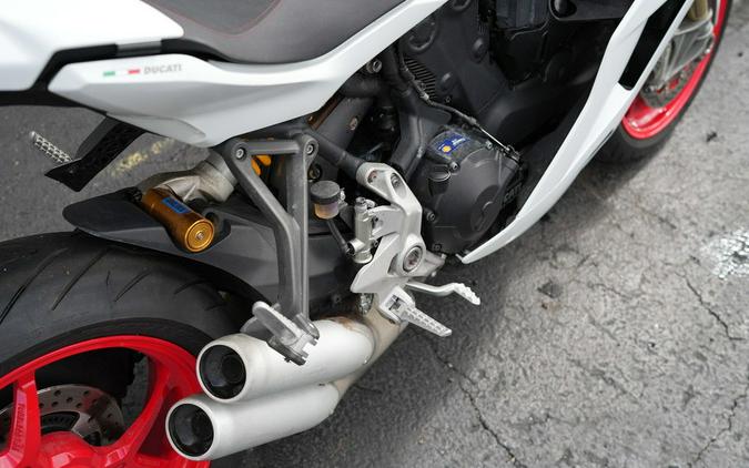 2018 Ducati SuperSport S White Silk