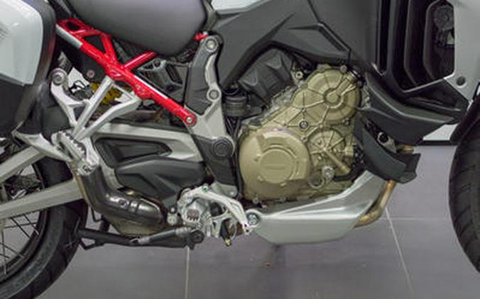 2023 Ducati Multistrada V4S Iceberg White - Spoked Wheels