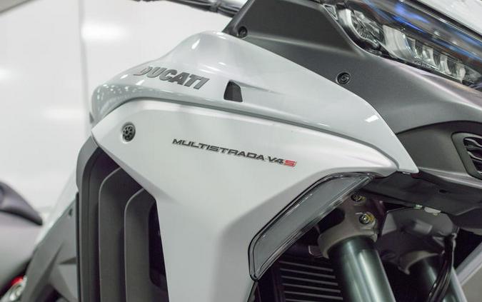 2023 Ducati Multistrada V4S Iceberg White - Spoked Wheels