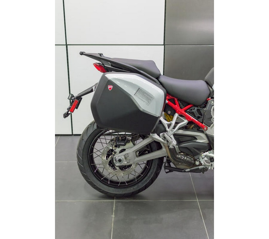 2023 Ducati Multistrada V4S Iceberg White - Spoked Wheels