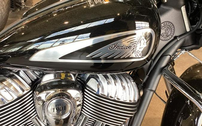 2024 Indian Motorcycle® Chieftain® Limited Black Metallic