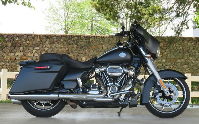 2022 Harley-Davidson® FLHXS - Street Glide® Special