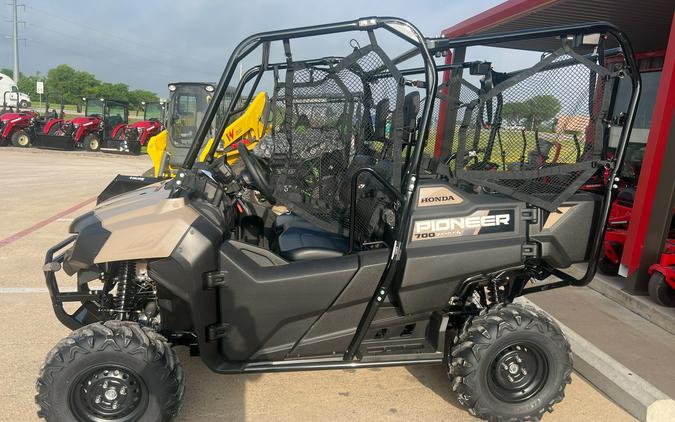 2024 Honda Pioneer 700-4