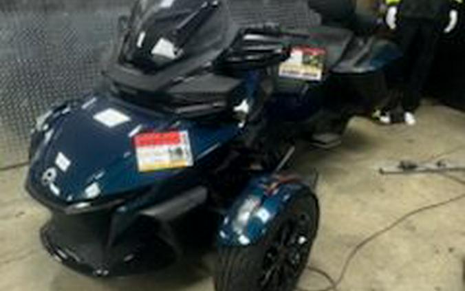 2024 Can-Am Spyder RT