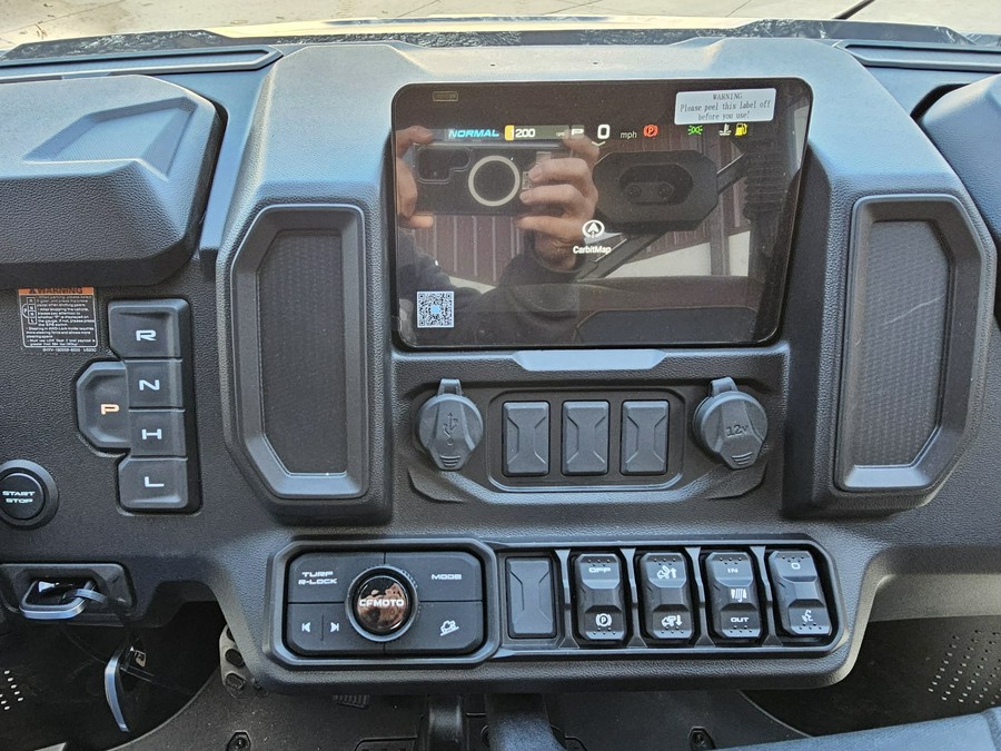 2025 CFMOTO UFORCE U10 Pro