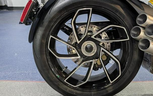 2025 Ducati Diavel V4 Thrilling Black