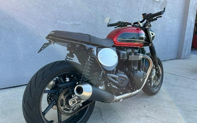 2019 Triumph Speed Twin Korosi Red and Storm Grey