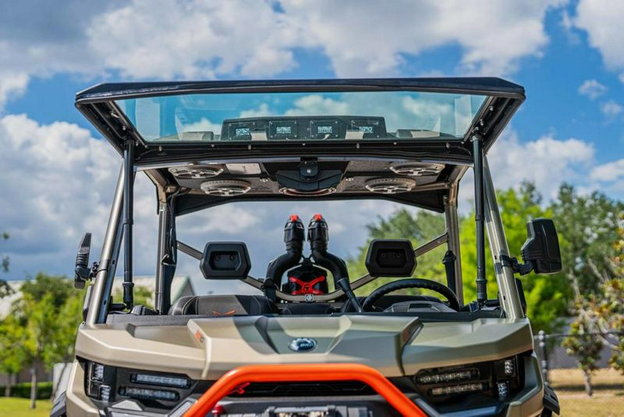 2023 Can-Am® Defender X mr HD10