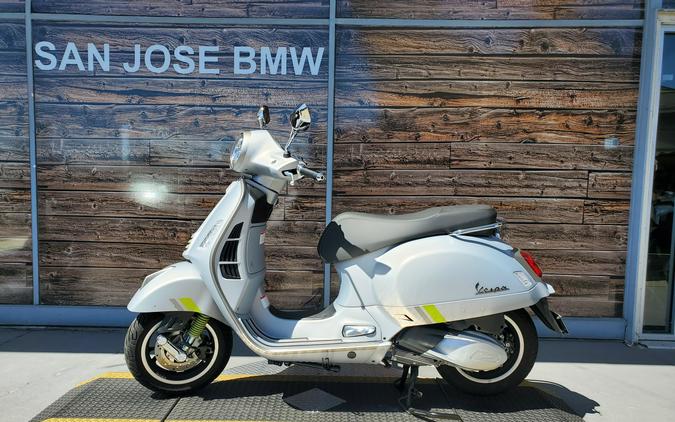 2023 Vespa GTS 300 Super