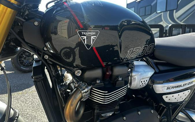 2025 Triumph Scrambler 1200 XE
