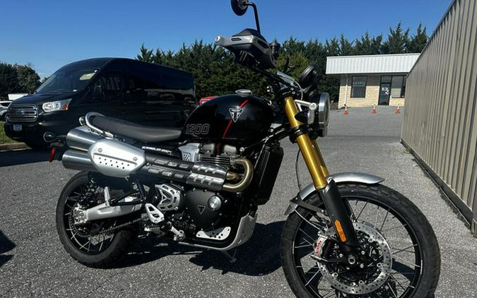 2025 Triumph Scrambler 1200 XE