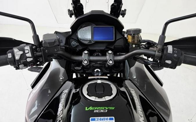 2025 Kawasaki Versys® 1100 SE LT ABS