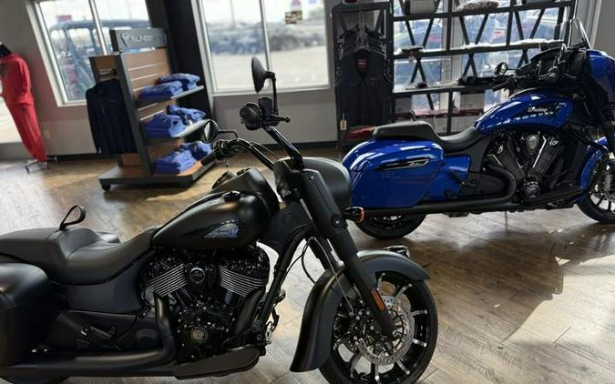 2026 Indian Motorcycle® Springfield ® Dark Horse® Black Smoke