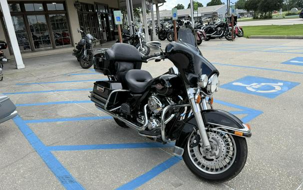 2010 Harley-Davidson® Electra Glide® Classic