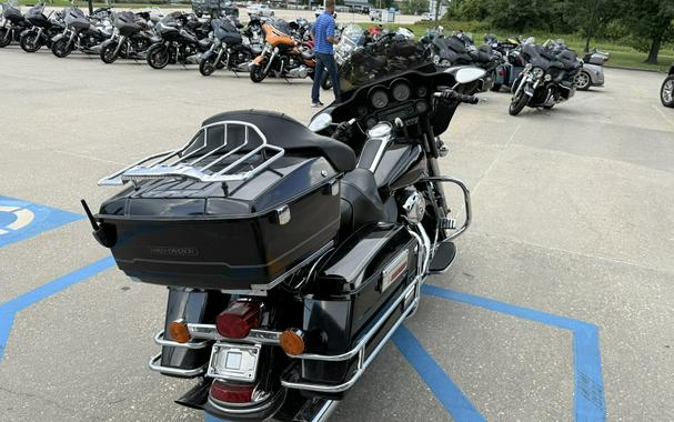 2010 Harley-Davidson® Electra Glide® Classic