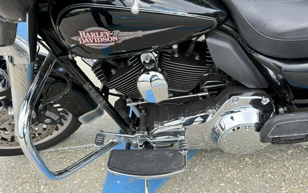 2010 Harley-Davidson® Electra Glide® Classic