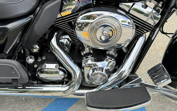 2010 Harley-Davidson® Electra Glide® Classic