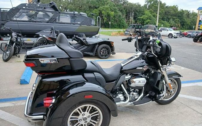 2023 Harley-Davidson Trike FLHTCUTG - Tri Glide Ultra