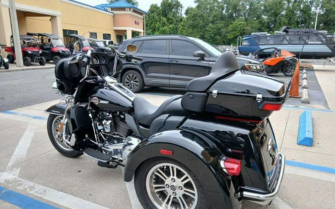 2023 Harley-Davidson Trike FLHTCUTG - Tri Glide Ultra