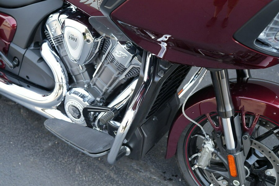 2022 Indian Motorcycle Challenger Limited Maroon Metallic