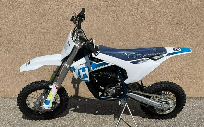 2024 HUSQVARNA EE 5