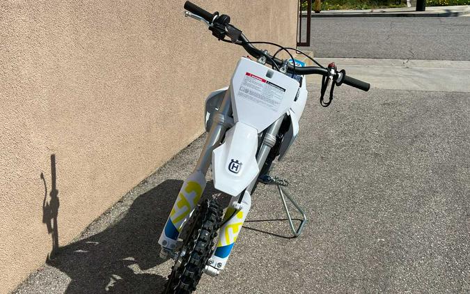 2024 HUSQVARNA EE 5