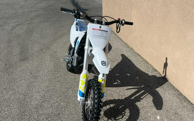 2024 HUSQVARNA EE 5