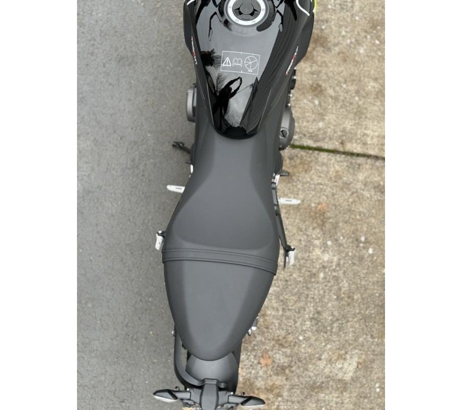 2024 Triumph Trident