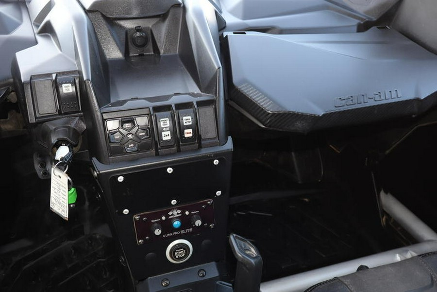 2020 Can-Am® Maverick™ X3 MAX X™ rs Turbo RR Hyper Silver, Intense Blue & Manta Green