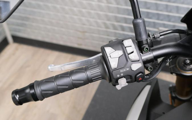 2026 KAWASAKI Z900 SE ABS