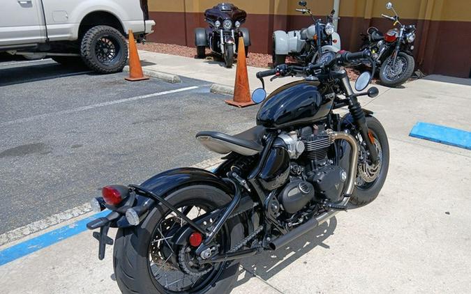 2023 Triumph Bonneville Bobber
