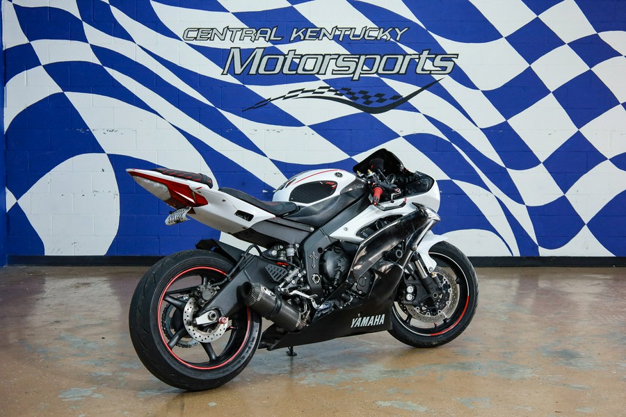 2012 YZF-R6 - Yamaha