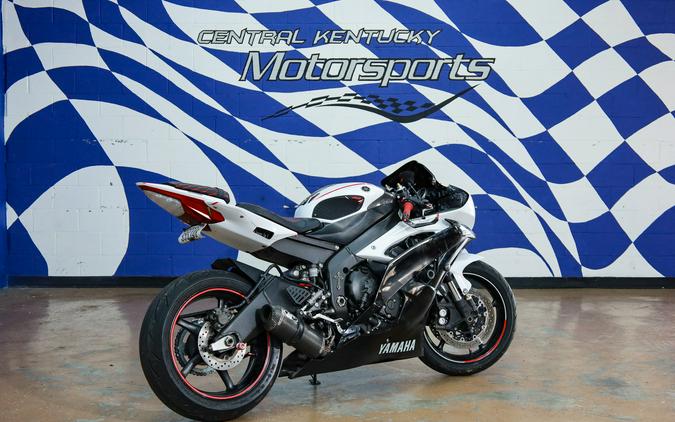 2012 YZF-R6 - Yamaha