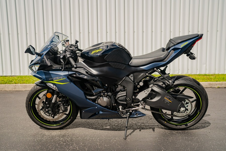 2023 Kawasaki Ninja ZX-6R