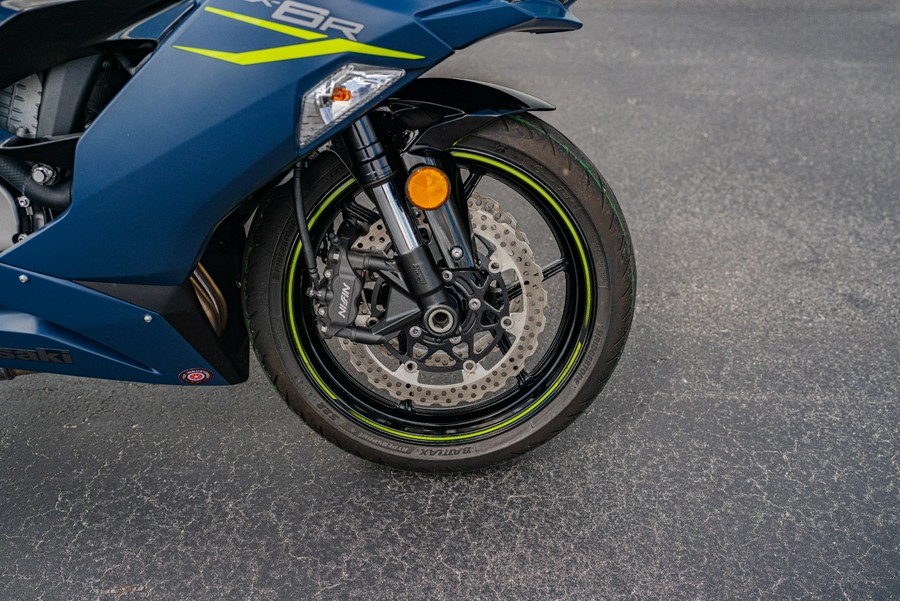 2023 Kawasaki Ninja ZX-6R