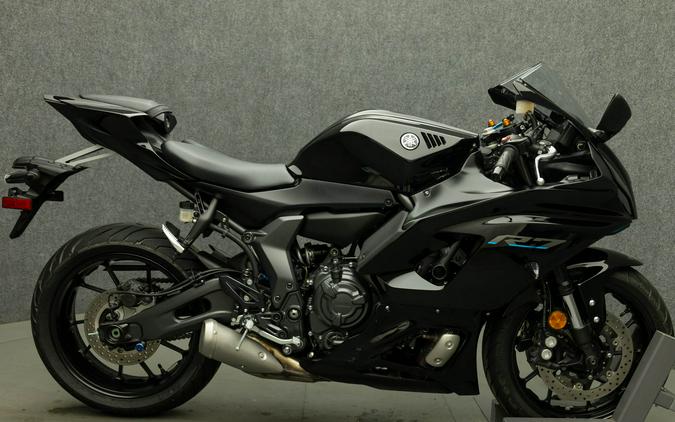 2022 YAMAHA YZFR7 700 W/ABS