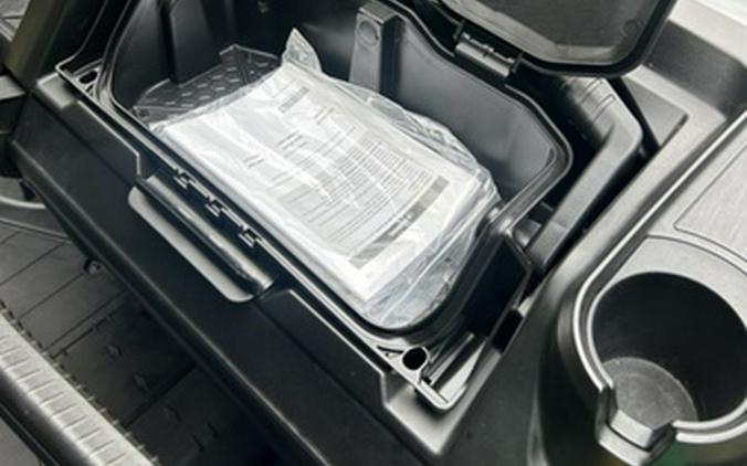 2023 Can-Am Defender MAX XT HD9