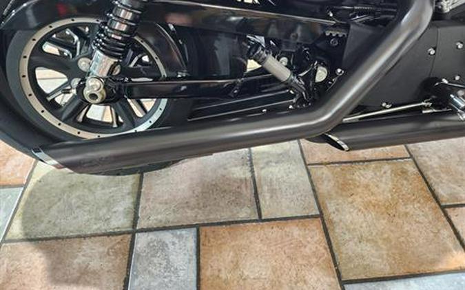 2012 Harley-Davidson Sportster® Iron 883™