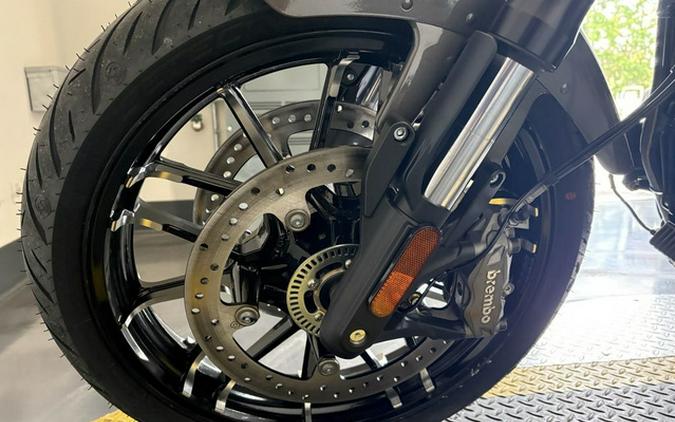 2025 Indian Sport Chief RT Heavy Metal