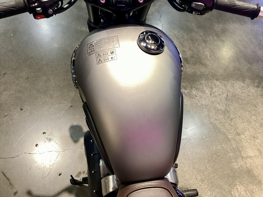 2026 Triumph Bonneville T120 Black